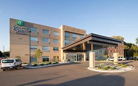 Holiday Inn Express & Suites - Kalamazoo West By Ihg
